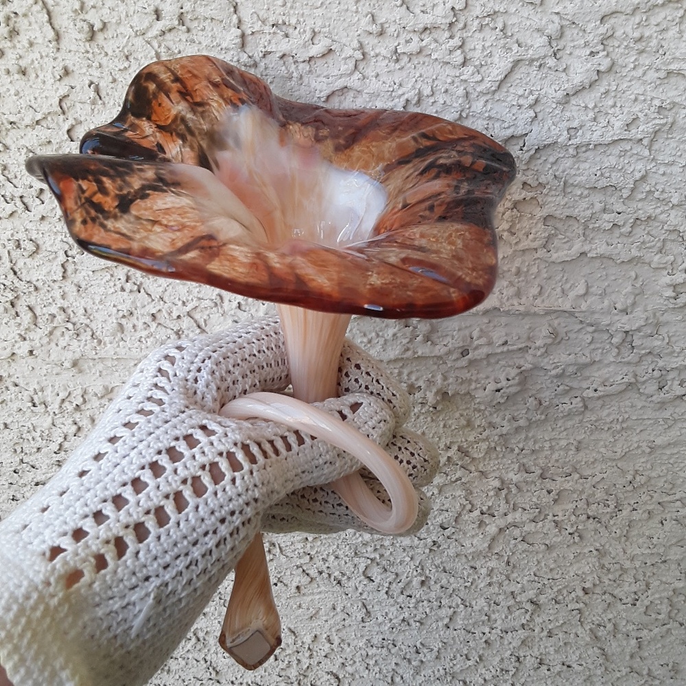 USA Hand Made Blown Art Glass Flower Sculpture NEW